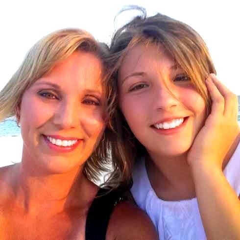 Mastermomof2's profile picture. #Twiends
MLM master mom/wife, world enthusiast!! Join me on my lifes journey. Beach and animal lover. Life doesn't get any better than this.