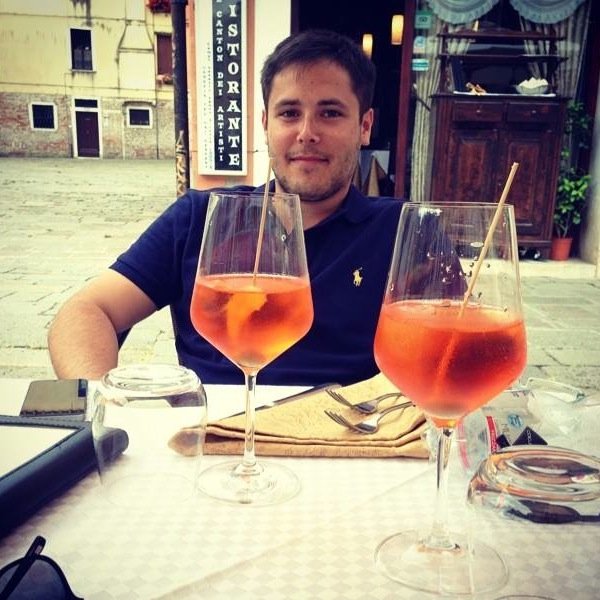 dostrin's profile picture. 