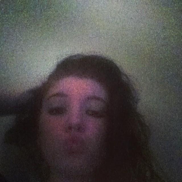 Brittany Cartner, #Arianator, #enriquette, Sophomore.. don't follow to unfollow, that makes you fakeeee
