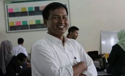 Narimakeun laku lampah nu geus kaliwat, syukuran milampah sagala carita nu ker kaalaman kiwari, tawakal mapag sadaya taqdir isuk pageto nu can ka sorang