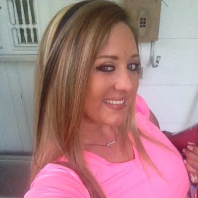 Love to read and listen to music. I have two beautiful girls. I'm a mommy. Interested in Addiction Consoling, Cosmetology, Hospitality Management.