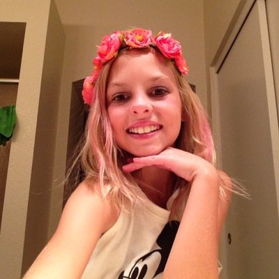 Ava⚽️⚾️
I love soccer Paris fashion and fault in our stars. I am an A+ student. I am 10. I'm a cool person and may the odds be ever in your favor