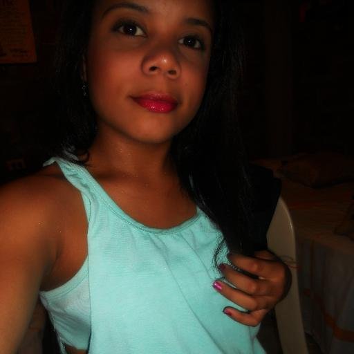 Es Imposible Dejar De Amar De Un Dia Para Otro 
K'D Las Mas Altas :*