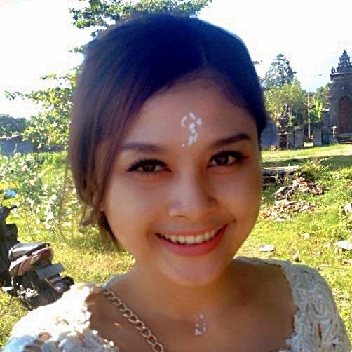 evilia_wijaya's profile picture. 