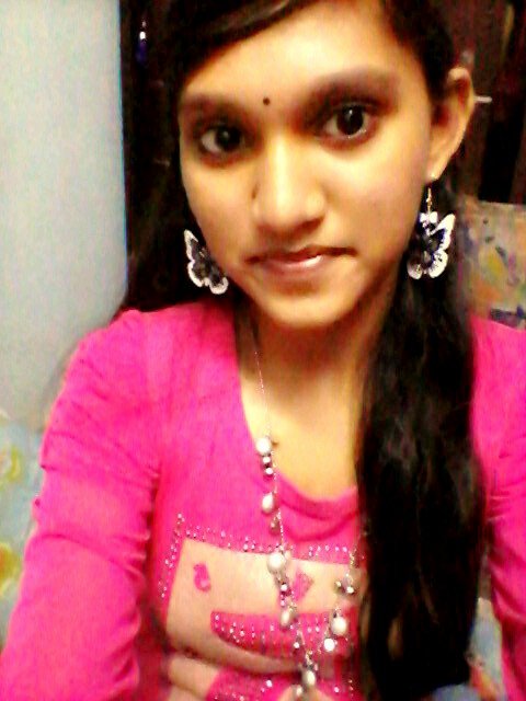 haahaahaa yeayy im here sadhusha :) just 13teen .. from kayhell .. heyya im friendly gurl n im not sombonq at all tauu :p one more thing im already taken by my