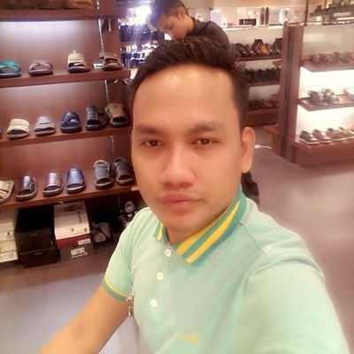 Retweet me again @KuyenDANISH . Hahahaha :)