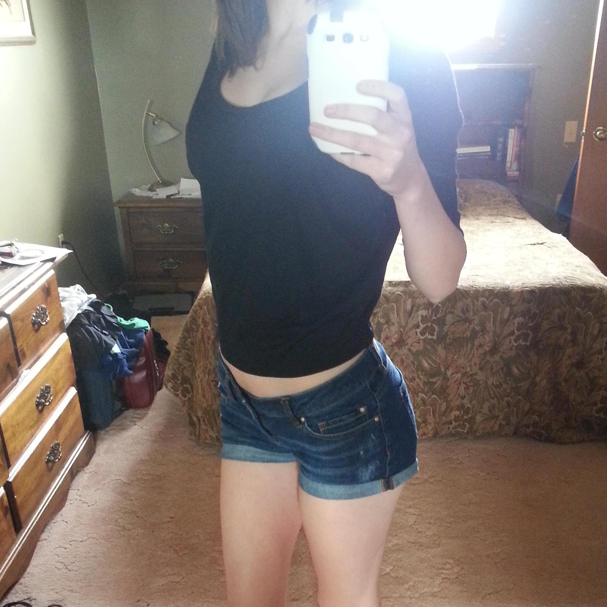 --------- Snapchat: S3xy_K1tten ---------                                           
For Business: KaleyLivington95@gmail.com