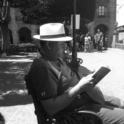 gil_mozz's profile picture. Abogado. Interesado en los aconteceres de nuestra vida politica, social, economica, cultural, juridica y deportiva de nuestro pais. Barça y Panza verde.