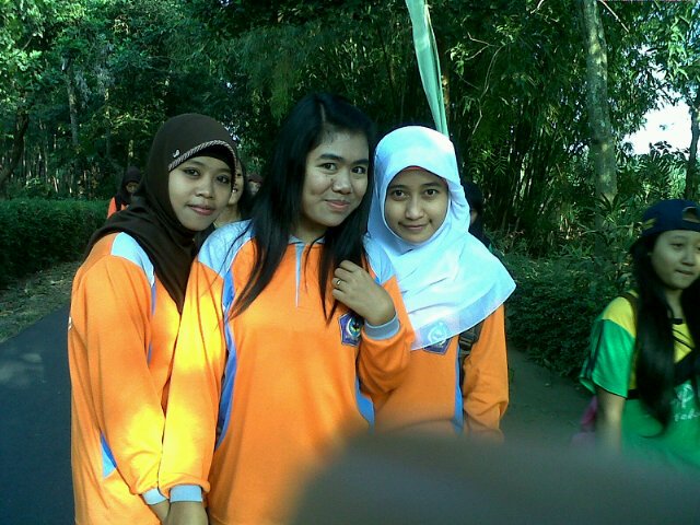 octharafy's profile picture. 