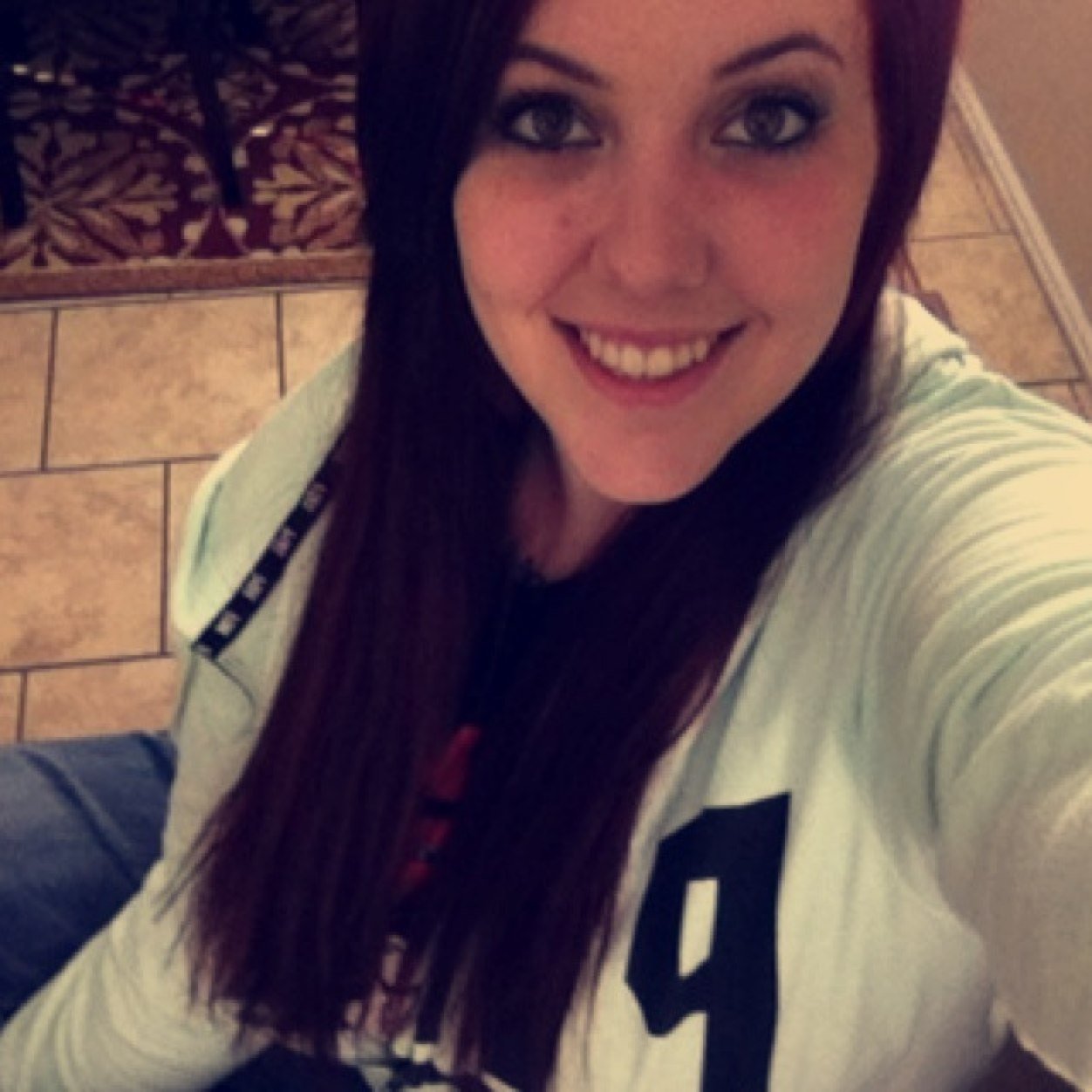 Ashleigh_094's profile picture. Life wouldnt be fun if you never made mistakes!
#SyracuseStrong