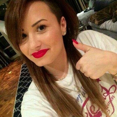DemiDemetraLova's profile picture. Stay  Strong