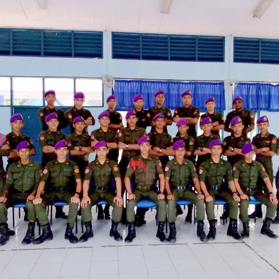 OmGBPs2iAwnhwPT's profile picture. 