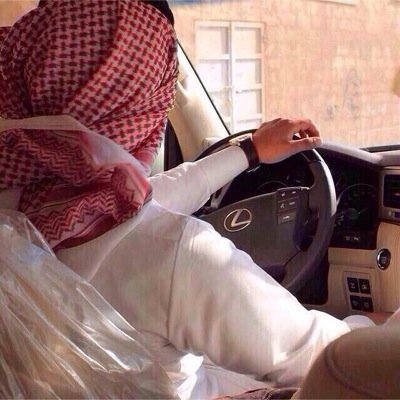 - عند وصف الجنون سَ اصف حّبي للهلال ♡   
Instagram : Muh_009
