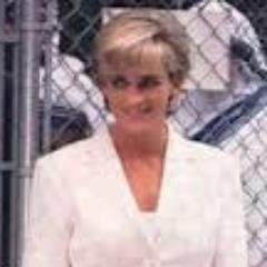 マザーテレサについて時々つぶやきますので、気になったらＲＴてあげ下さいね。
自動で１万フォロワーと毎月１万円の副収入が手にるツイッターツールの無料プレゼントはこちら↓
http://t.co/xUlVNBfTI5