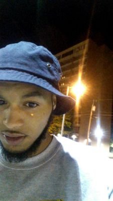 __Hearmeout's profile picture. Spread Love Its The Beantown Way