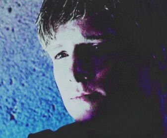 PEETAMELLARK_b's profile picture. Nobody needs me. / Half Auto Unofficial 'Korean' Bot / Korean or English