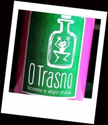Licores, vinos y productos delicatessen