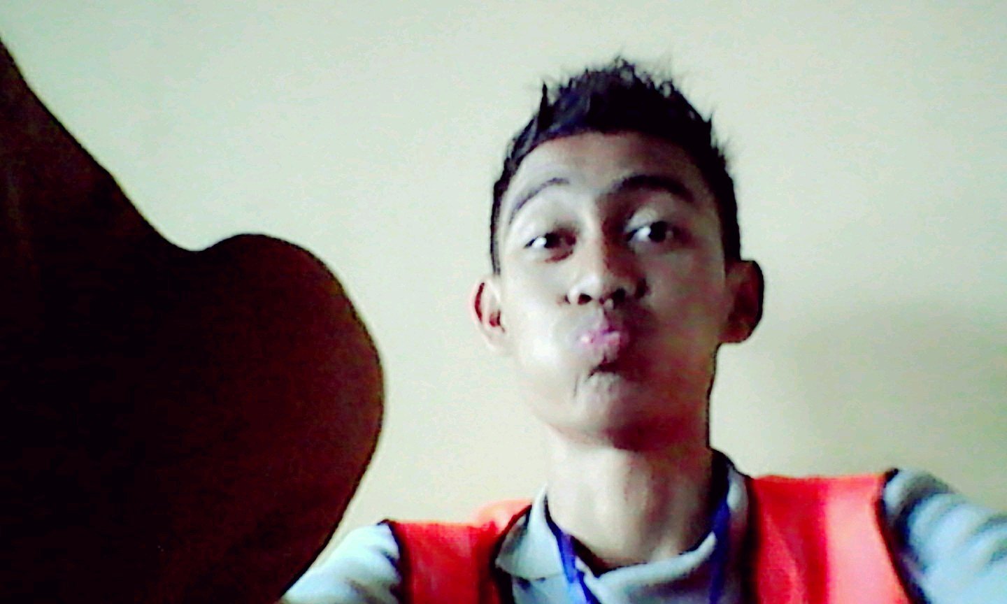@A7x  @Barcelona , fólòwbáçk jüst mêñtïôñ..... :p SMA N 21 PALEMBANG X.1/XI IPS 3/XII IPS 3 first account from @arhiiputra no mention no follback. :p ☺