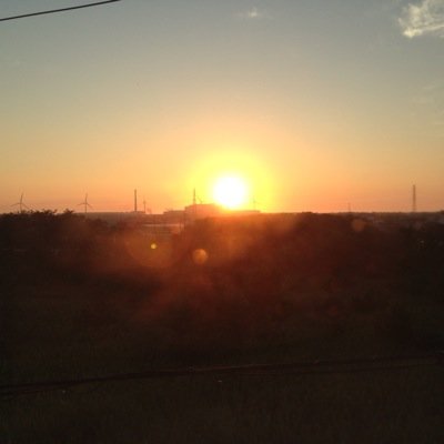 一緒にネットワークビジネスをする仲間を集めています！！  舞台は日本を始め、世界中で展開していきます！！  来年は、10カ国を回りネットワークビジネスを広めていきます！！  一緒に世界展開する仲間を募集しています！！