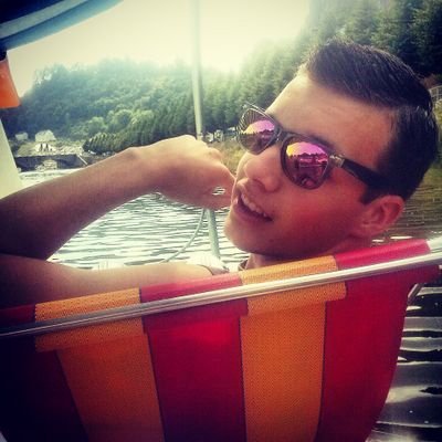 Wesley_Lehmann's profile picture. Hip hop police! 31 May. I just love hip hop. My favorite Range Rover!