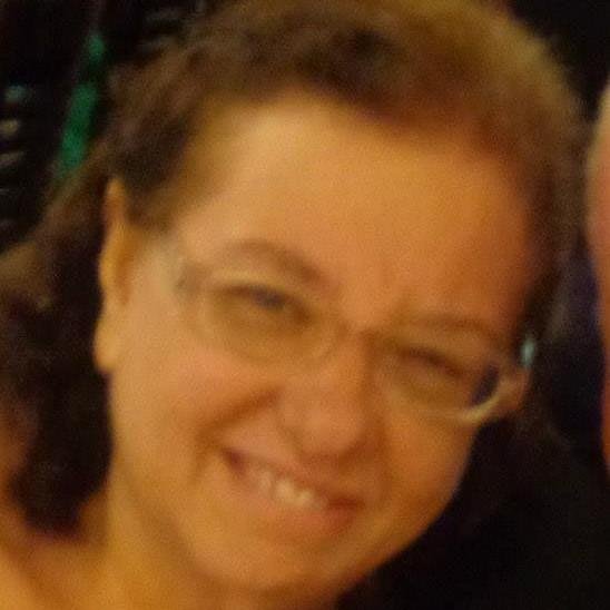 CASADA, MÃE 2 FILHAS ,5 NETOS LINDOS!!