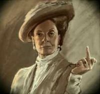 Profesora de Transformaciones. Jefa de Gryffindor. ¡Piertotum Locomotor!