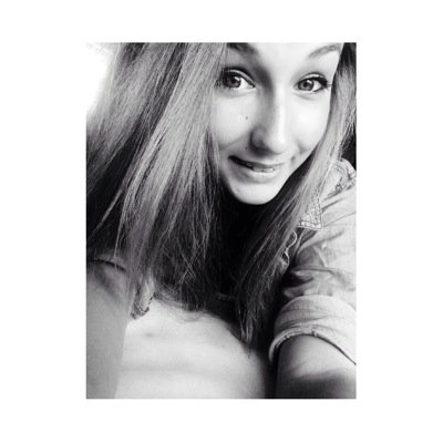 ✖️jenna marbles and mazzi maz follow✖️