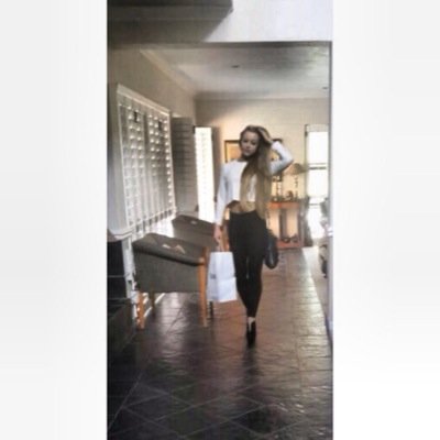 Azzi_W's profile picture. Acc:2 ....If You Want To Succeed As Bad As You Want To Breathe, Then You Will Be Successful... Eric Thomas ...C'est la vie. RMIT- Fashion design and technology.