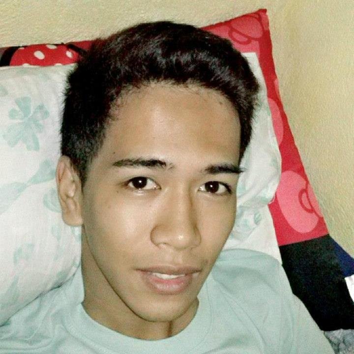I like sweets. I,m taking Bachelor of arts in English at PUP, Sta. Mesa