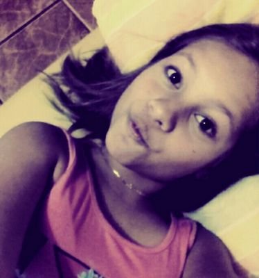É preciso amar as pessoas como se não houvesse amanhã