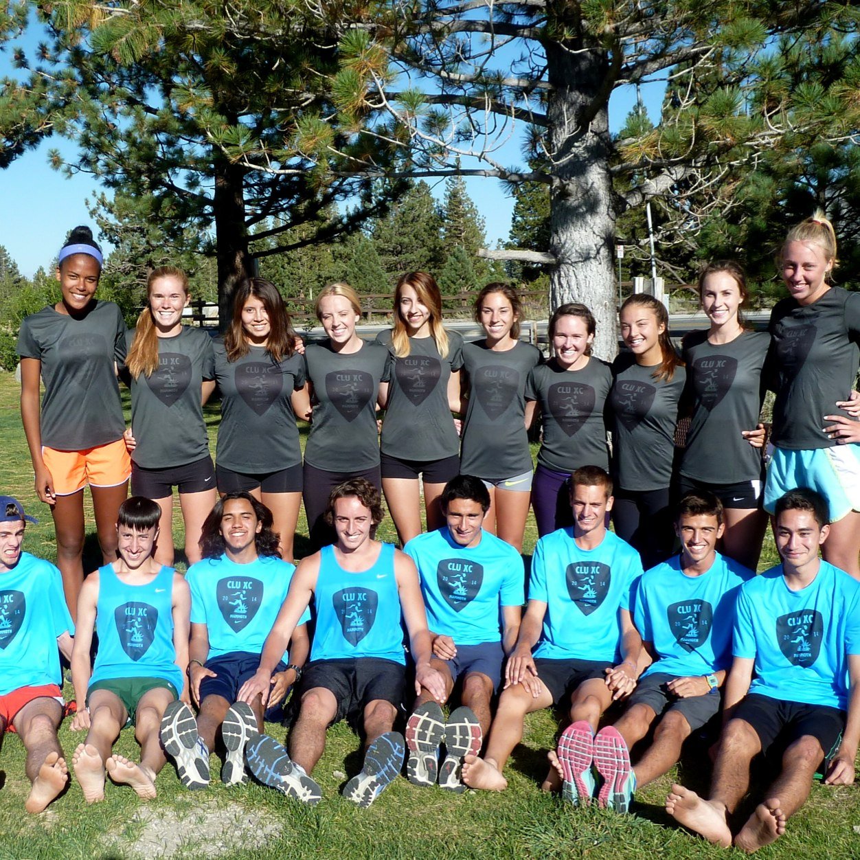 The official men and women's XC Twitter page