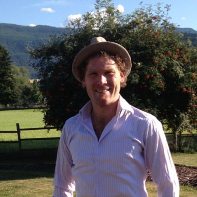 BenoiCurrie's profile picture. Writer, bored scientist, film industry flop, jumper of cliffs, and designer of community improvements. Tourism, education, entertainment and technology.