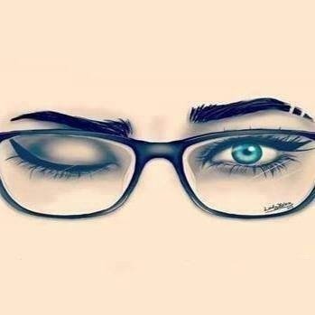 كلنا نعيش تحت السّماء ذاتِها، ولكننا لا نرى الأفق نفسه