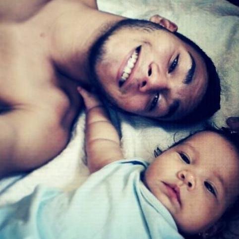 AMaraima_'s profile picture. 19. Estudiante de Derecho; Un abogado hará que un hijo de puta parezca un santo. A veces una decepción marca más que una buena impresión, solo a veces!