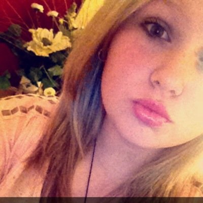 Single | BCHS | 15 | snapchat: its_tiann | sketchers is my bestfriend @Juss_katwiyn basketball is not a sport it's a lifestyle