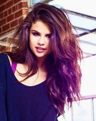 #ProudSelenator 
Hating On Selena Won't Make You Better Than Her..