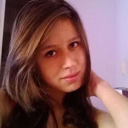 AMO LA MUSICA ♪  : @30SECONDSTOMARS @SkylarGrey @skilletmusic @Skrillex @thenbhd 
I Love @brendonurie @JaredLeto @MALUMACOLOMBIA