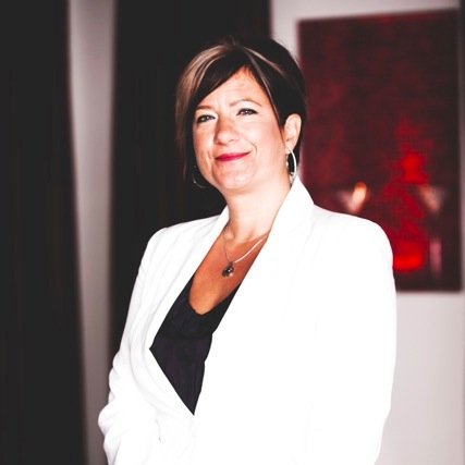 Vote Michelle Tavano for Niagara Falls City Council. A community minded individual who is committed to representing Niagara and your concerns.