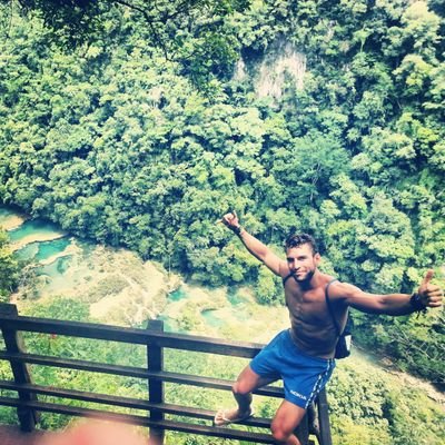 35.PERSONAL TRAINER.Amante del amor,la vida y los pequeños detalles.Apasionado de la fotografía.I♥https://t.co/7AVGgagoiSñador.RM/4:20/One Love :)