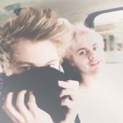 I WAS @UPBEATMUKE ☹