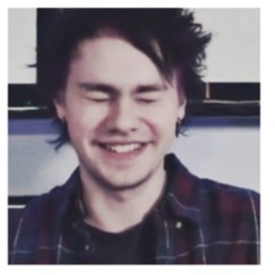 the layouts are a mix of ones from tumblr, and ones ive paired myself ! TWEET OR DM FOR LAYOUT !