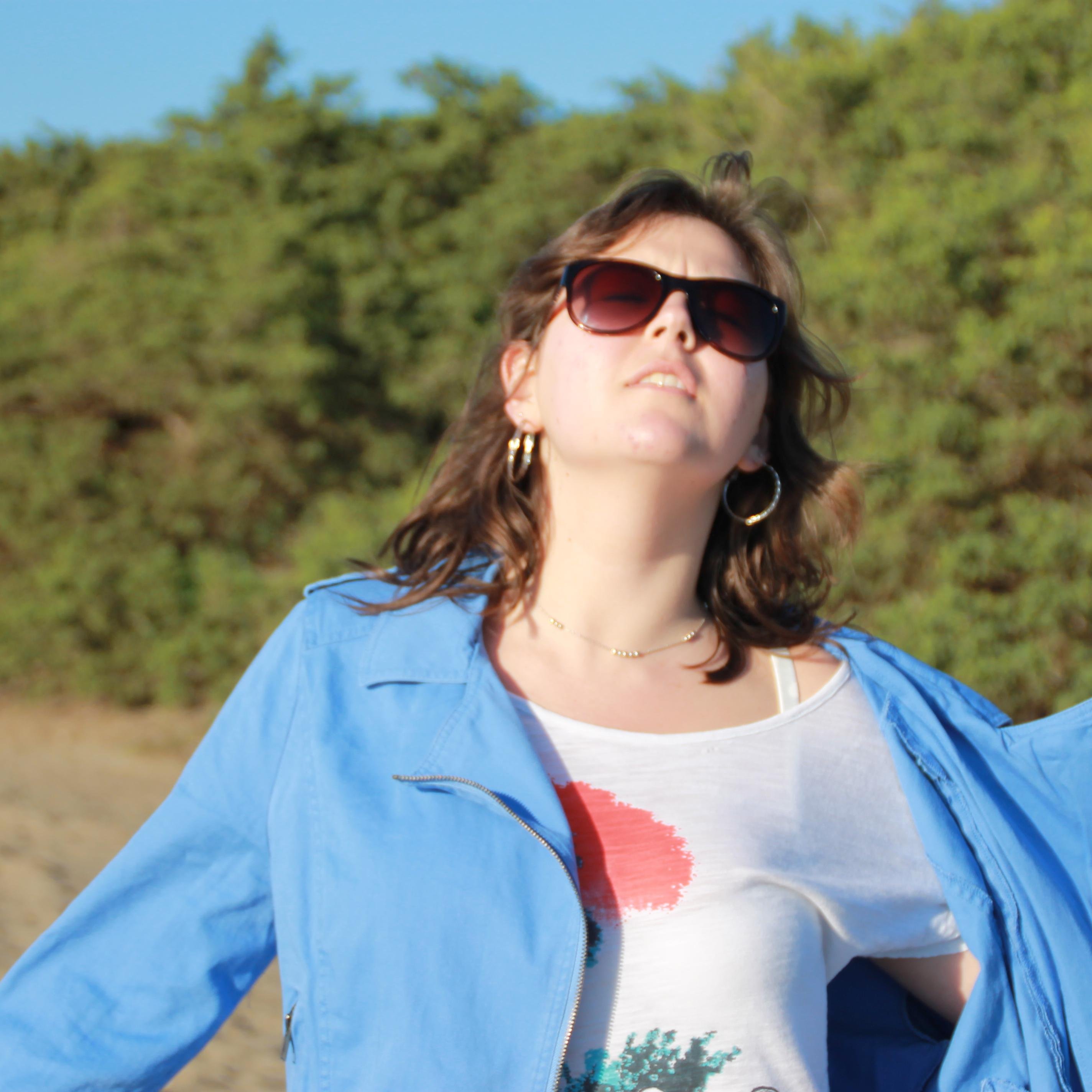 Angelina8633's profile picture. 