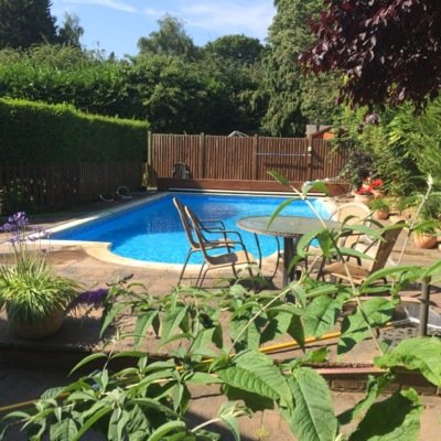 Swimming pool maintenance and refurbishment company based in Marlow, Bucks. https://t.co/ZlOyffu51D