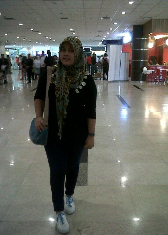 mithafanisas's profile picture. 3 allah,keluarga π pacar \°•°/ 23~08~95