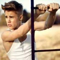 Justin Bieber my idol, my love, life , everything..