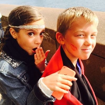 it's Mackenzie Ziegler i'm on dance moms i love dance my Friends and family i live in Pittsburgh love my fans