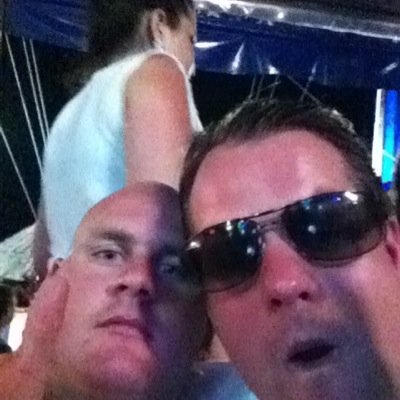 LeshombresEM's profile picture. Cnc laser operator, and trance producer in mine free time. https://t.co/GaQgX9Fbzx