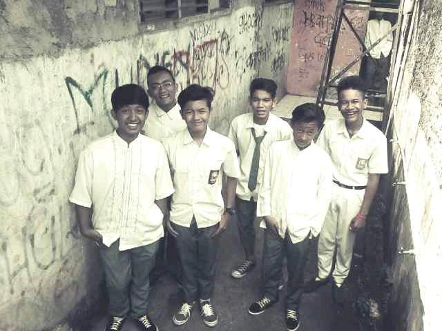 BLG. CREW