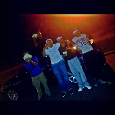 GO FOLLOW GANG @King_Shoota1007 @Alzo__ @FredoElite @bangaa_hard @YaMomzFav @ballsohard_art