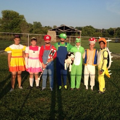 The official Twitter page of the 2014-2015 Mario Bros Spirit Crew.